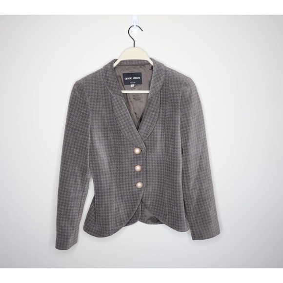 Giorgio Armani Jackets & Blazers - SOLD Giorgio Armani blazer